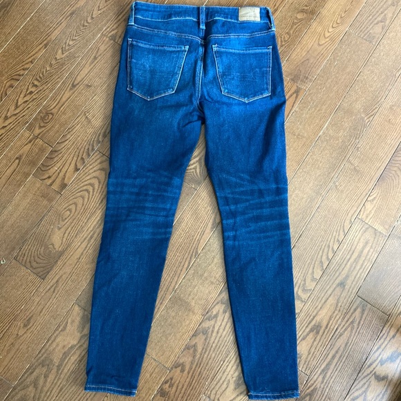 American Eagle Dream Jean high waist skinny jeans in dark blue - Picture 9 of 12